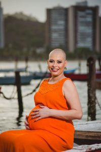 Valeria, paciente com câncer e grávida